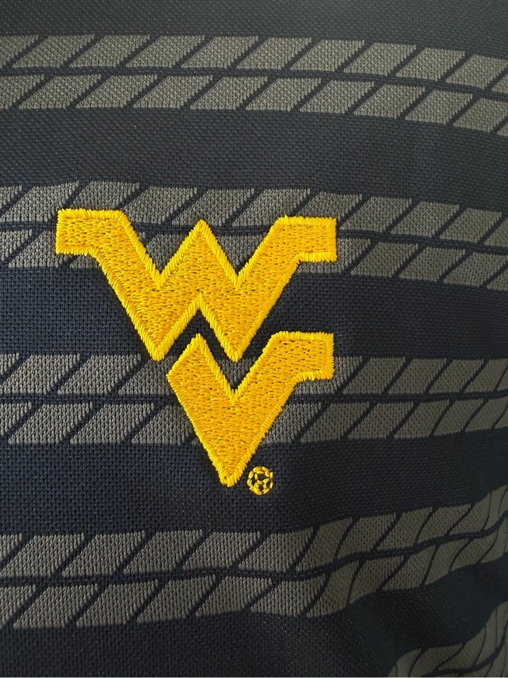 NWT Nike West Virginia Mountaineers Coaches Victory Dri-FIT 1100 Club Polo L WVU